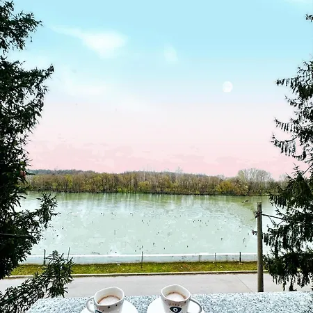 Stan Na Dan Kej アパート *